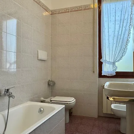 Apartment Hostdomus - Deho' Free Garage Alassio